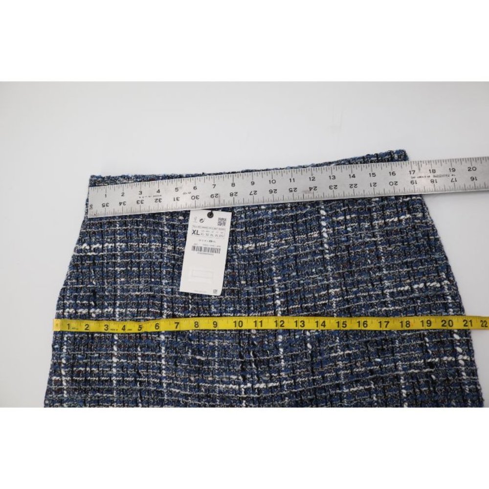 NWT Zara Women’s Size XL Tweed Mini Crocheted Skirt Blue golden button woven - Picture 7 of 11